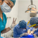 Sedación intravenosa en procedimientos odontológicos para adultos y niños en Colombia